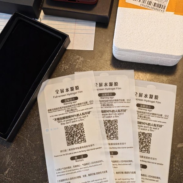 Vivo X200 Ultra - Unlocked Non-US, 1 TB, Red, 16 GB