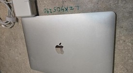Good
													MacBook Air 2020 - 13" - I3, Silver, 256 GB, 8 GB, photo 2 of 7