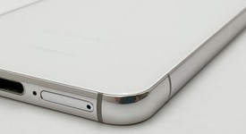 Fair
													Samsung Galaxy S22 - Unlocked, White, 256 GB, 8 GB, SM-S901U1, photo 5 of 6