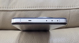 Mint
													OnePlus 13 - Unlocked, Midnight Ocean, 512 GB, 16 GB, photo 5 of 10