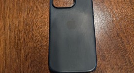 Good
													Apple iPhone 16 Pro - Unlocked, Black, 256 GB, A3083, photo 4 of 12