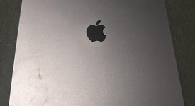 Good
													Apple iPad Pro 12.9" 6th Gen 2022 - Unlocked, Gray, 256 GB, photo 5 of 6