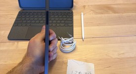 Mint
													Apple iPad Air 5th Gen - Wi-Fi, Gray, 64 GB, A2588, photo 2 of 6