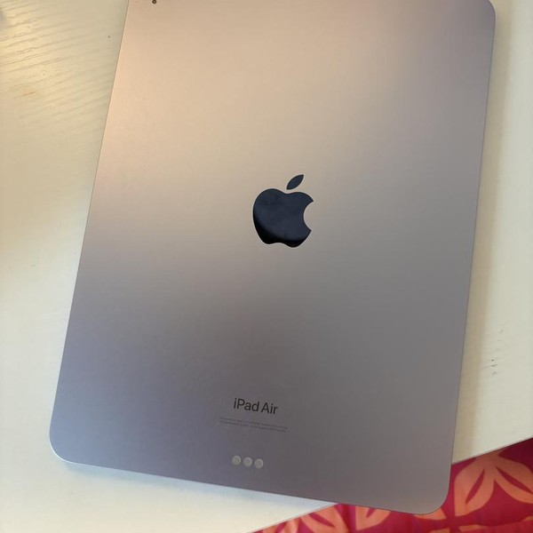 Apple iPad Air 11 inch (M2) 2024 - Wi-Fi, 128 GB, Purple, A2902