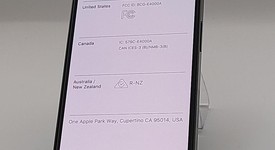 Good
													Apple iPhone 13 Pro - AT&T, Green, 128 GB, A2483, photo 3 of 3