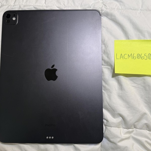 Apple iPad Pro 13 inch (M4) 2024 - Wi-Fi, 1 TB, Black, 16 GB, A2925, Nano-texture Glass