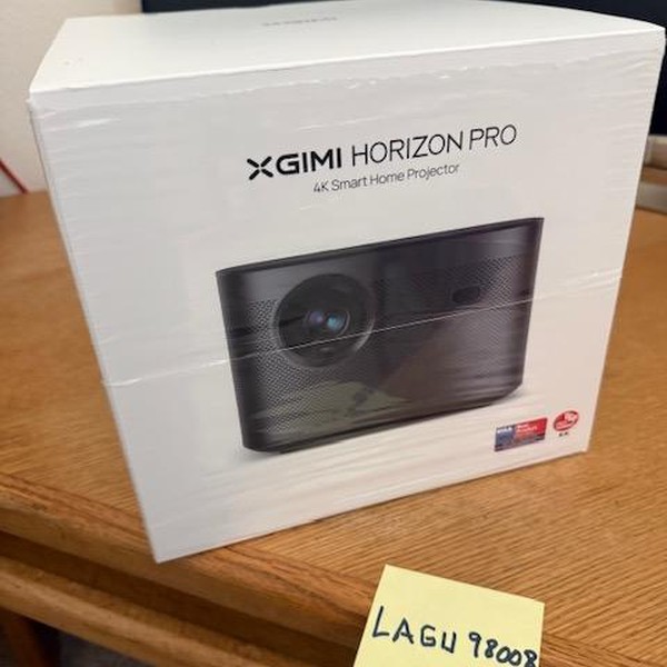 Xgimi Projector