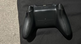 Good
													Xbox Wireless Controller (2020) - Black, photo 4 of 4