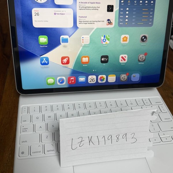 Apple iPad Pro 11 inch 3rd Gen 2021 - Unlocked, 128 GB, Silver