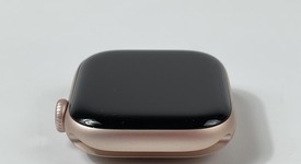 Good
													Apple Watch Series 10 42mm - Unlocked, Rose Gold, A3001 - Cellular, Aluminum, photo 5 of 7