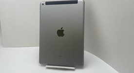 Good
													Apple iPad 5th Gen - Wi-Fi, Gray, 32 GB, A1822, photo 3 of 6