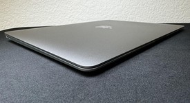 Fair
													MacBook Air 2018 - 13" - I5, Gray, 128 GB, 8 GB, photo 4 of 7