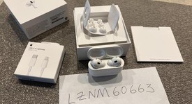 Used
													Apple AirPods Pro 2 - Lightning, photo 2 of 13