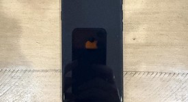 Good
													Apple iPhone SE 3rd Gen 2022 - Unlocked, Midnight, 64 GB, A2595, photo 5 of 6