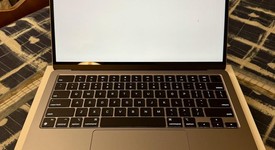 Mint
													MacBook Air 2024 (M3) - 13" - Apple M3, Gray, 256 GB, 16 GB, 8-core GPU, photo 1 of 10