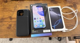 Good
													Apple iPhone 16 Pro - Unlocked, Black, 128 GB, A3083, photo 3 of 9