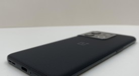 Good
													OnePlus 10 Pro - Unlocked, Black, 256 GB, 12 GB, NE2215, photo 4 of 5