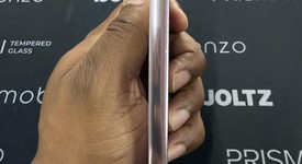 Good
													Samsung Galaxy S23 - Unlocked Non-US, Lavender, 128 GB, 8 GB, SM-S911W, photo 5 of 13