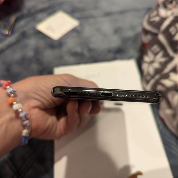 Apple iPhone Xs Max - Unlocked, 512 GB, Gray, A1921