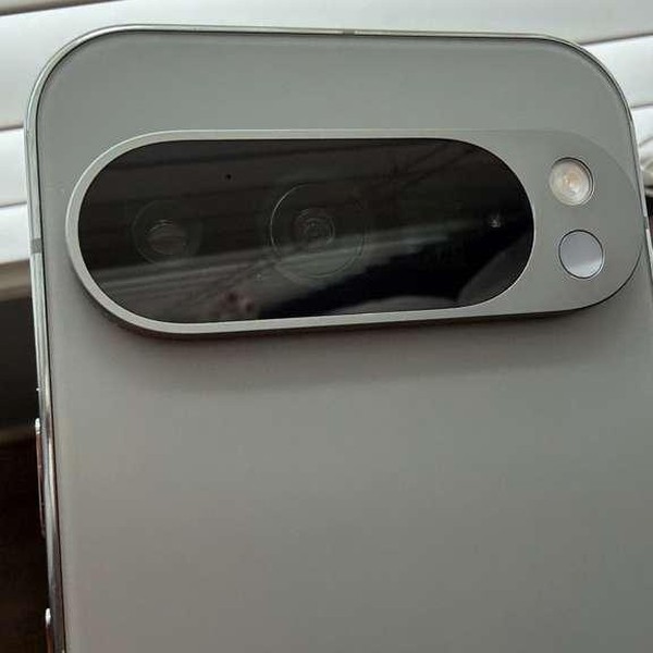 Google Pixel 9 Pro - Unlocked, 128 GB, Hazel, 16 GB, GR83Y