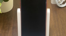 Fair
													Apple iPhone SE 2nd Gen 2020 - Unlocked, Red, 64 GB, A2275, photo 3 of 7