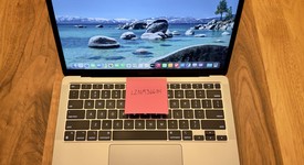 Good
													MacBook Air 2020 - 13" - Apple M1, Silver, 256 GB, 16 GB, photo 2 of 9