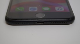 Good
													Apple iPhone 7 Plus - Unlocked, Black, 256 GB, A1784, GSM, photo 2 of 11
