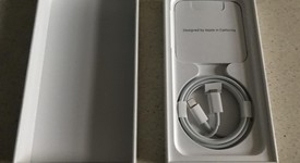 Mint
													Apple iPhone SE 2nd Gen 2020 - TracFone, White, 64 GB, A2275, photo 5 of 11