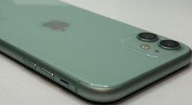 Good
													Apple iPhone 11 - Unlocked, Green, 64 GB, A2111, photo 4 of 8