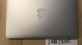 Good
													MacBook Pro 2015 (Retina) - 13" - Silver, 128 GB, 8 GB, photo 3 of 10