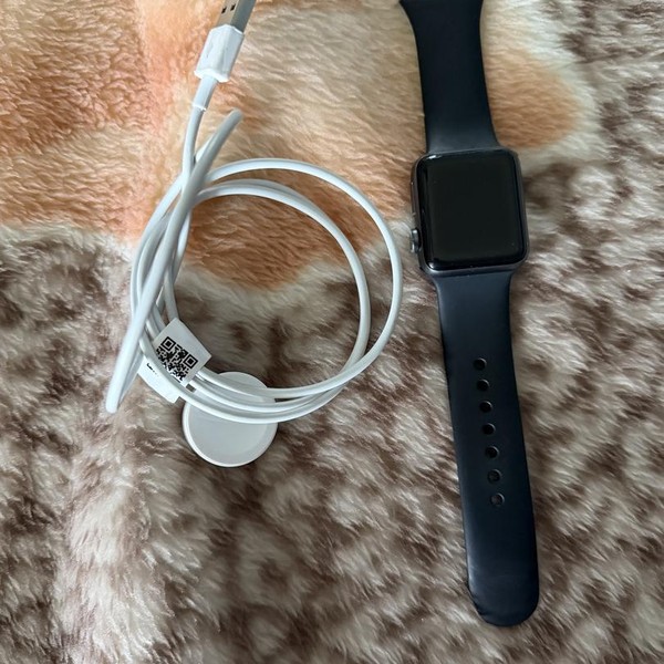 Apple Watch Series 3 38mm - Gray, A1858, Aluminum - GPS