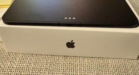 Mint
													Apple iPad Pro 11" (M4) 2024 - Unlocked, Black, 256 GB, 8 GB, A2837, Standard Glass, photo 4 of 15