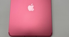 Good
													Apple iPad 11th Gen - Unlocked, Pink, 128 GB, A3355, photo 2 of 7