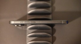 Mint
													Apple iPhone 15 - Unlocked, Black, 128 GB, A2846, photo 3 of 8