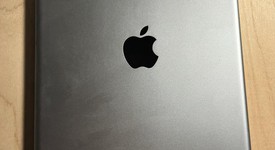 Good
													Apple iPad 6th Gen - Wi-Fi, Gray, 32 GB, A1893, photo 2 of 4