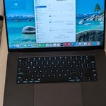 Good MacBook Pro Late 2023 (M3) - 16 inch - 512 GB, Black, 18 GB, Apple M3 Pro 12-core, 18-core GPU