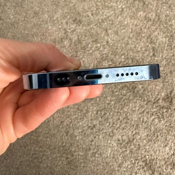 Apple iPhone 13 Pro - Unlocked, 256 GB, Sierra Blue, A2483