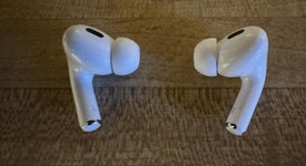 Used
													Apple AirPods Pro 2 - USB-C, photo 4 of 7