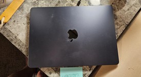 Good
													MacBook Air 2022 - 13" - Apple M2, Midnight, 256 GB, 8 GB, photo 5 of 11