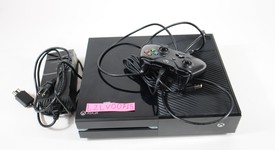 Good
													Xbox One (2013) - Black, 500 GB, photo 1 of 6