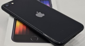 Mint
													Apple iPhone SE 3rd Gen 2022 - Unlocked, Midnight, 64 GB, A2595, photo 5 of 13