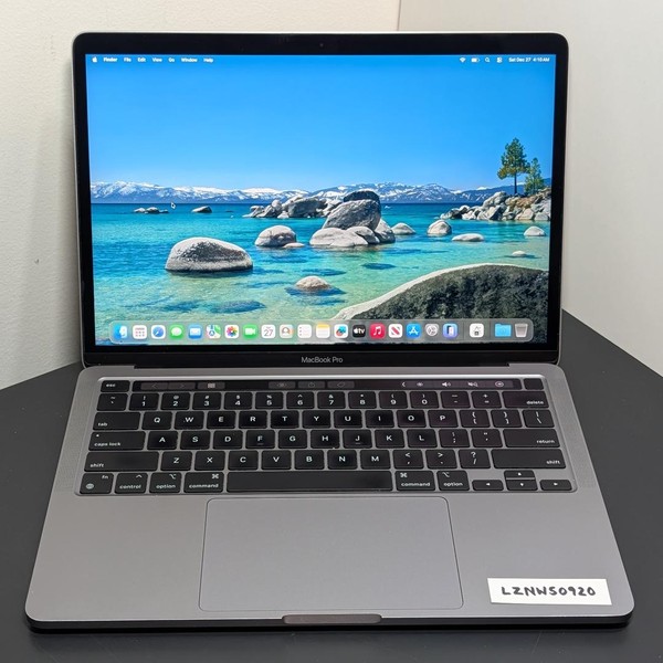 MacBook Pro 2020 - 13 inch - 512 GB, Gray, 16 GB, Apple M1