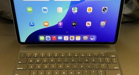 Mint
													Apple iPad Pro 12.9" 6th Gen 2022 - Unlocked, Gray, 512 GB, photo 3 of 9