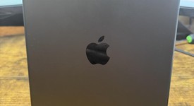 Good
													Apple iPad Air 3rd Gen - Unlocked, Gray, 256 GB, photo 5 of 6