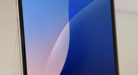 Mint
													Apple iPhone 13 - Unlocked, Starlight, 128 GB, A2482, photo 1 of 8