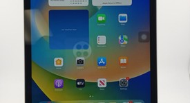 Good
													Apple iPad 8th Gen - Wi-Fi, Gray, 32 GB, A2270, photo 1 of 11