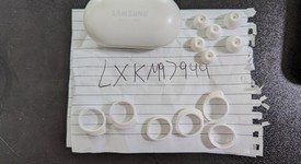Used
													Samsung Galaxy Buds - White, SM-R170, photo 2 of 2
