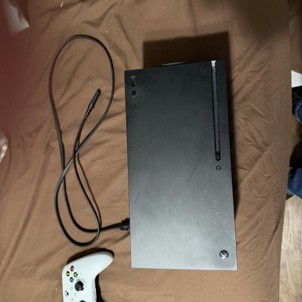 Xbox Series X (2020) - 1 TB, Black, standard