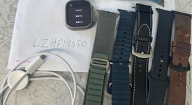 Good
													Apple Watch Ultra 49mm - Unlocked, Titanium, A2622, photo 3 of 12