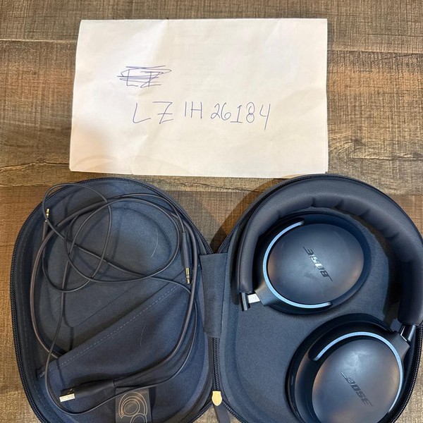 Bose QuietComfort Ultra Headphones - Black